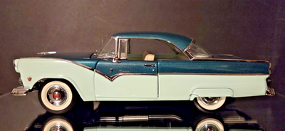 ダンバリーミント製　1955 フォード　クラウンビクトリア　1/24 RARE! Danbury Mint, 1955 Ford Fairlane Crown Victoria, 1:24