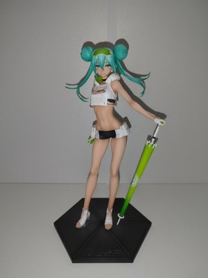 Hatsune Miku 1/7 Scale Figure Racing 2022 Tropical Ver. Max Factory