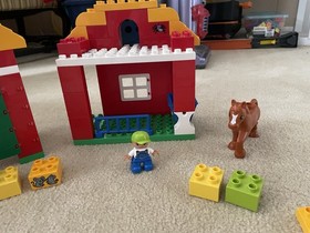 Lego Duplo Big Farm Set 10525 Almost Complete