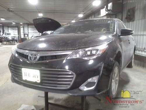 2013 Toyota Avalon Outer Tail Light Lamp Left - Picture 2 of 3