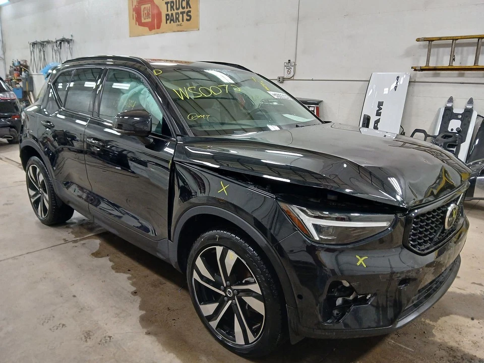 Pinza delantera derecha pasajero para Volvo XC40 2024 2986192 Foto 4 de 4