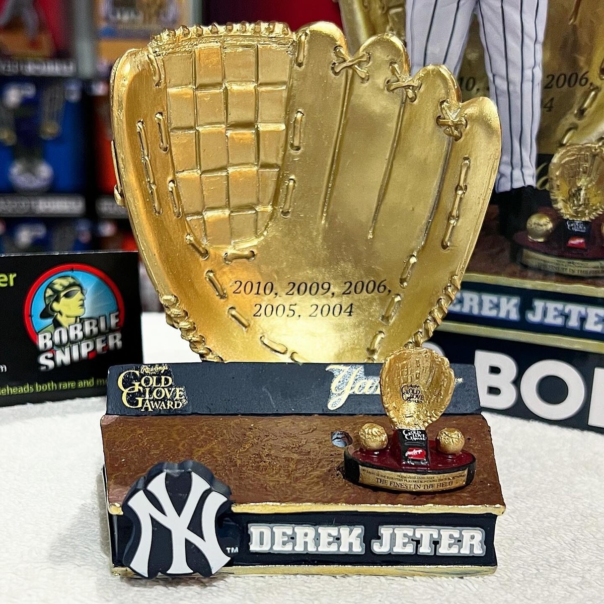 DEREK JETER New York Yankees 5x Rawlings Gold Glove Award Winner