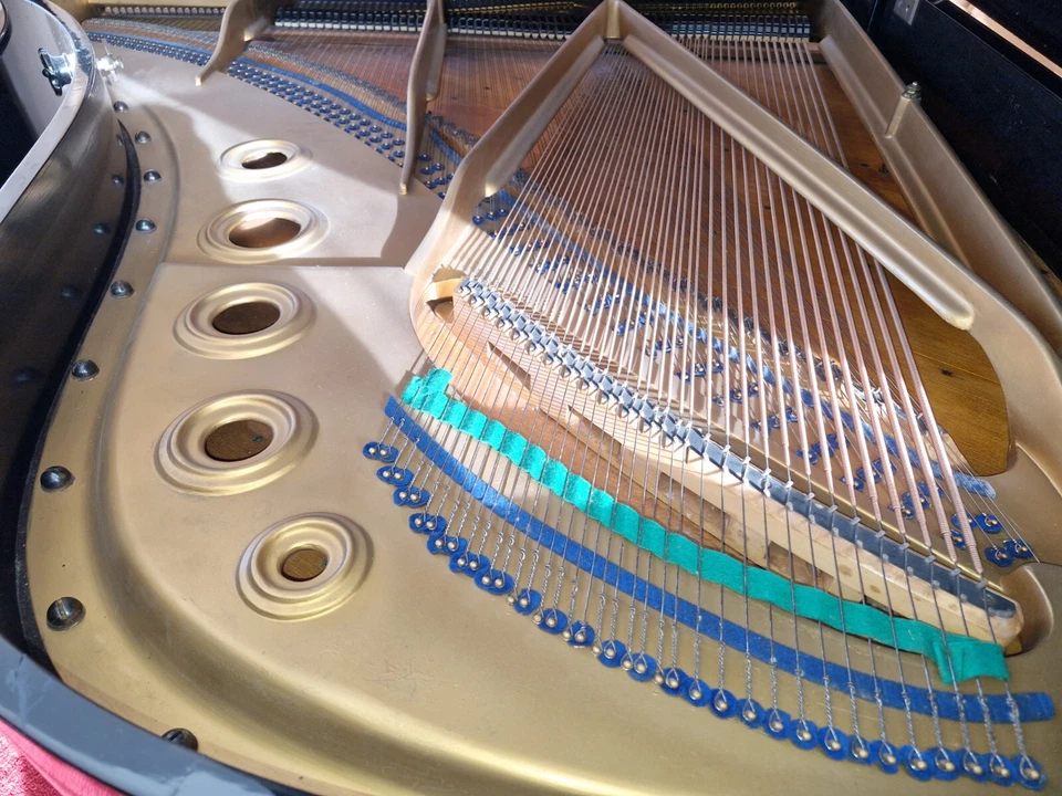 piano à queue - Photo 3/4