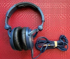 UltraSone 550 Pro S-Logic WIRED Over Ear Headphones Blue
