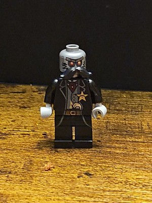 LEGO  Movie Minifigure: Sheriff Not-A-Robot (tlm023) 70800 Getaway Glider