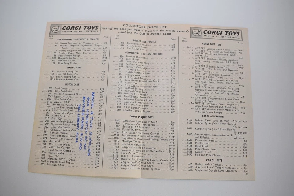B93 CATALOGO CARTELLA VOLANTINO CORGI TOYS 1961 UK U.K. EXC. COND. - Immagine 2 di 4