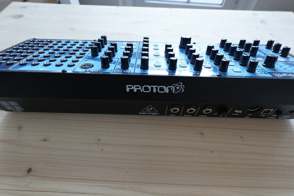 Behringer Proton - Neuwertig - über 2,5 Jahre Garantie - Bild 4 von 4