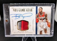 2014-15 Panini National Treasures Game Gear Signatures Bradley Beal Prime /25 