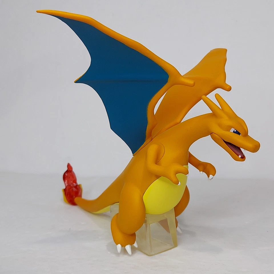 Мини-фигурка Pokemon Scale World 5 дюймов масштаб 1:20 Charizard Kanto Bandai - Изображение 2 из 4