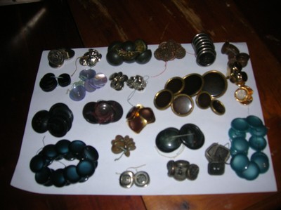 Lot De 8 Boutons Vintage Gris/noir Veiné - Diamètre 2,2 Cm, Référence 130, Occasion, Pour Couture Ou Création