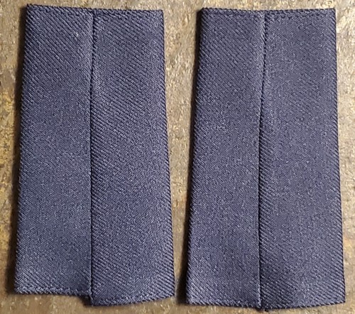 1 Pair (2pc) of USAF Air Force 1st LT Rank Large Epaulets *Never Worn* NOS blue - Picture 2 of 4