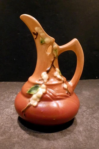 Roseville Snowberry Pink Ewer, shape 1 TK-6 - MINT