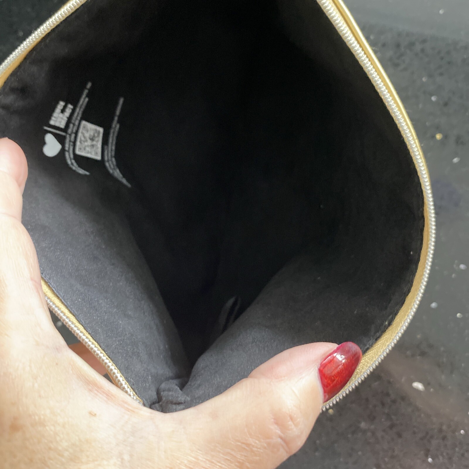 Yves Saint Laurent YSL Beaute borsa frizione cosmetica oro con nappa