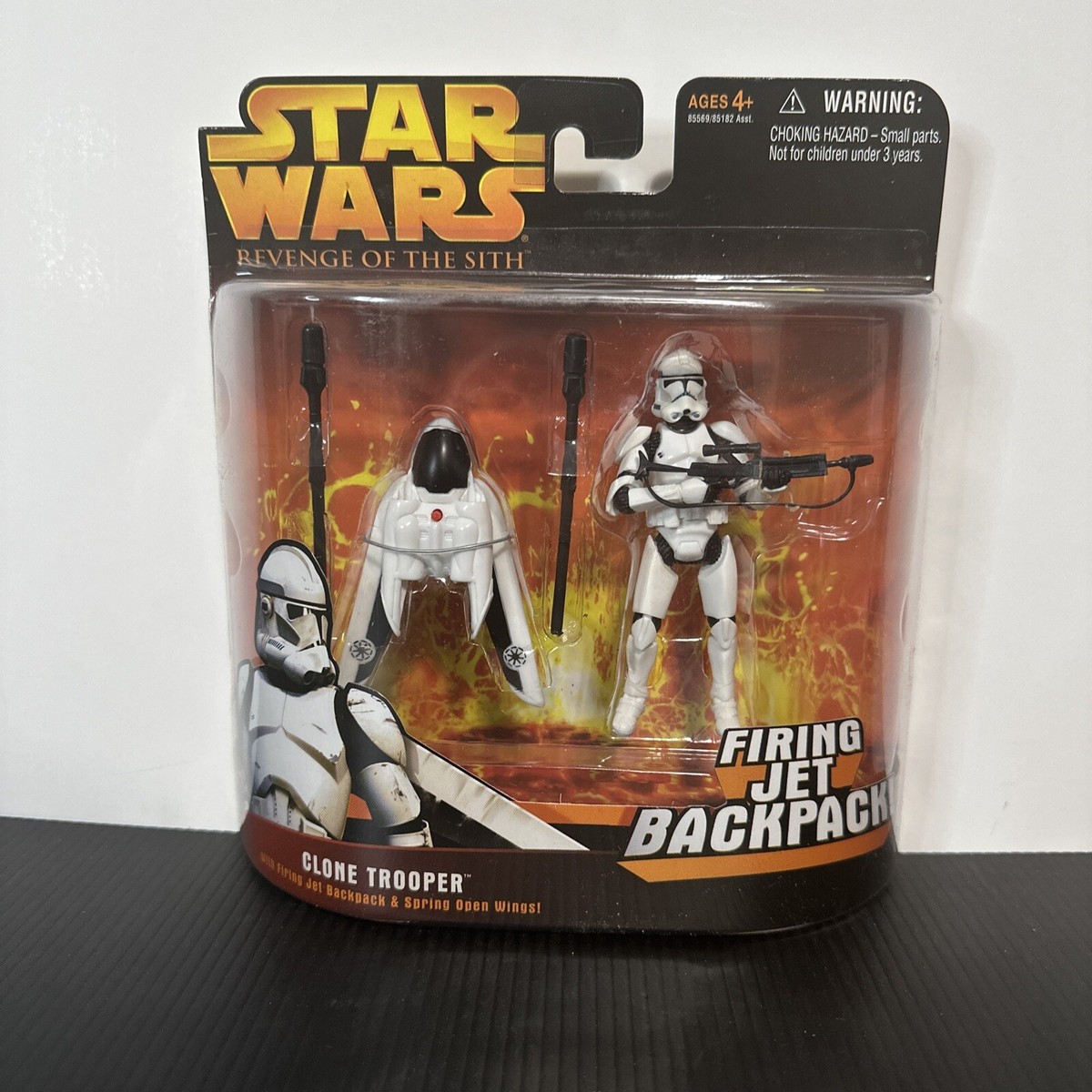 NEW STAR WARS REVENGE OF THE SITH CLONE TROOPER JET BACKPACK