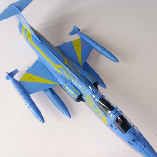 1:100 Italian Lockheed TF-104G StarFighter Model Diecast Military Collection Toy - Picture 11 of 12