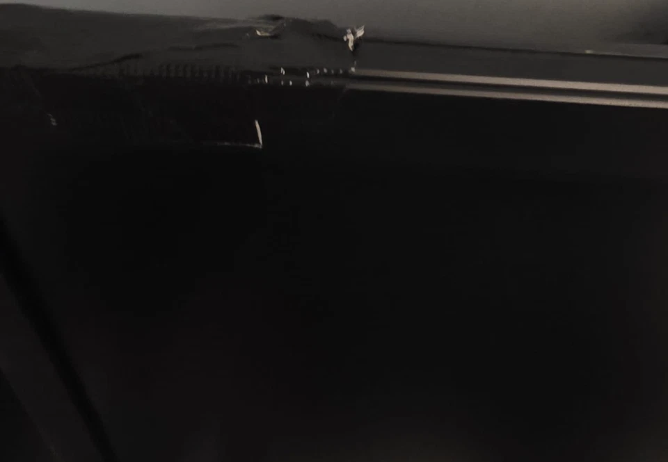 *Damaged* AIO 24" Dell OptiPlex 7450 i5-5th Gen 8GB Ram - Image 3 of 4