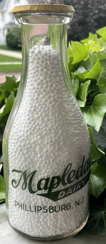Mapledale TRPQ pyro milk bottle Phillipsburg, N.J.  Warren County New Jersey qrt