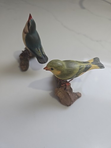 Pair Of Birds on Driftwood Log  Glass Eye Hand Painted Wood Carving 3x3