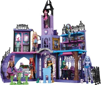 Monster High HLP88 Haunted High School Playset