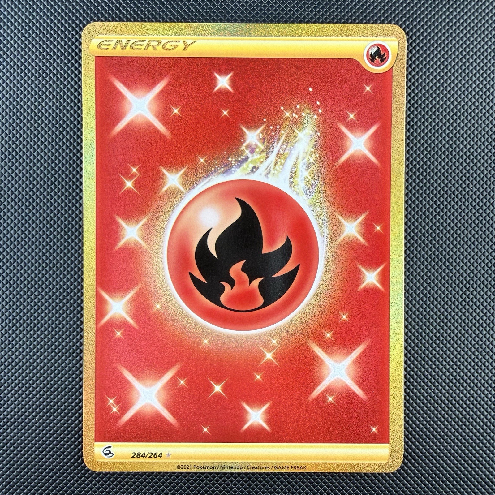 Pokemon TCG Fire Energy 284/264 Fusion Strike Gold Secret Rare Holo Card