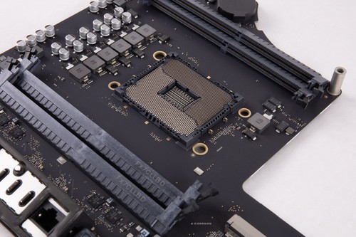 Retina 5K iMac Pro 27" A1862 2017 Logic Board W/ AMD Radeon Pro Vega 64*NO CPU* - Picture 2 of 6