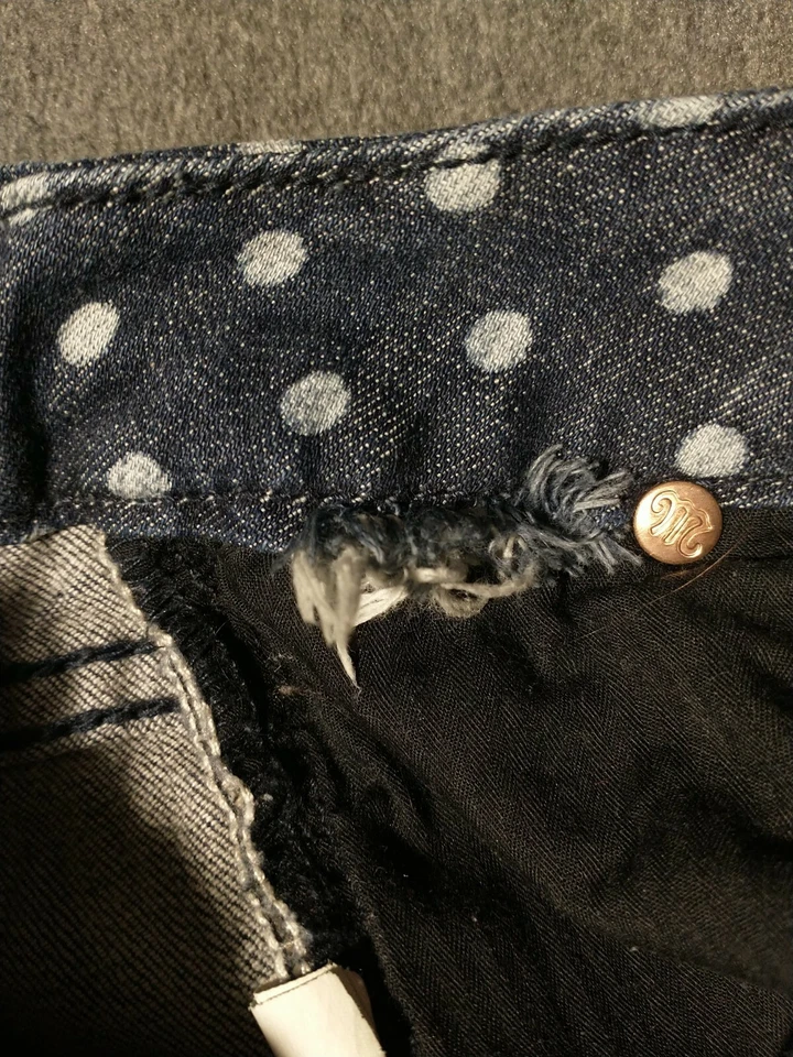 Miss Me jean shorts, sz 25 (25"Wx3.5"L), J54480H17, polka-dot - Image 3 of 4