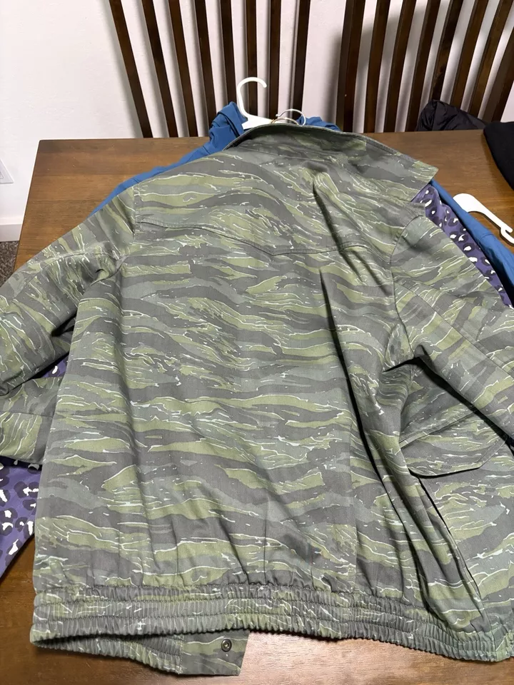 APC Military Camouflage Men Jacket Size XL. Rare worn! - Image 2 of 3