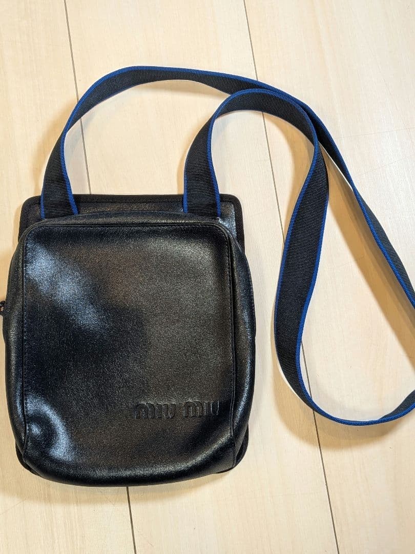 Miu Miu Navy Mesh Shoulder Crossbody Bag 90s Archive Leather Logo
