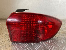 Subaru B9 Tribeca 2007 Rechts R�ckleuchte Heckleuchte DRK15599