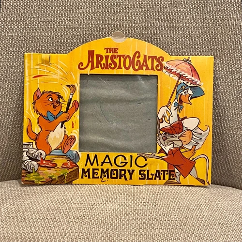 RARE VTG Disney The Aristocats Magic Memory Slate Paper Saver Made in England