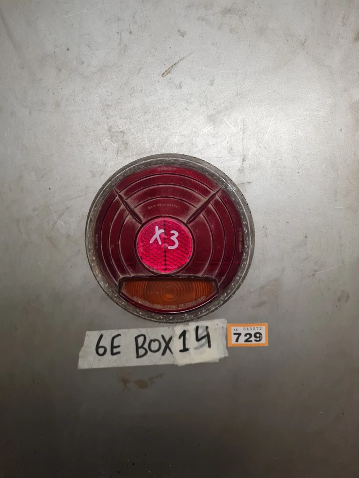 LANCIA APPIA FLAMINA LUZ TRASERA LUZ TRASERA LUZ TRASERA 1959-1960 Foto 2 de 4