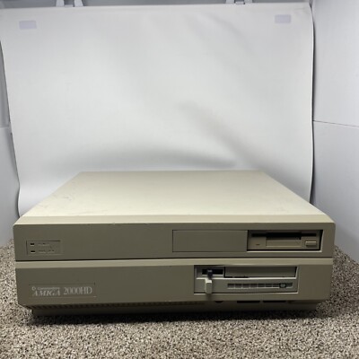 Commodore Amiga 2000HD Model A2000 Computer Model Powers On w/ Video Output