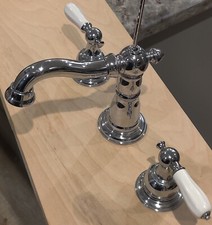 Delta T2755-LHP Victorian Roman Tub Trim Chrome  With Handles 