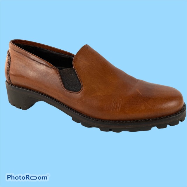 country slip on shoes