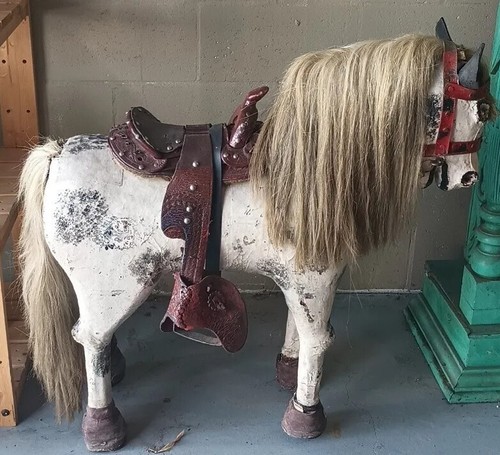 36in  HAND CARVED ANTIQUE HORSE w/ SADDLE 