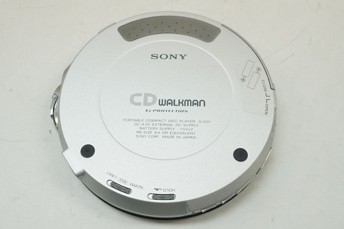 SONY D-E01 Walkman Portable CD Player Commemorative model unused