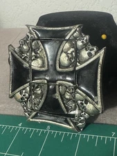 Vintage Cross Belt Buckle Stacked Skulls with a build in lighter  Motorcycle 
