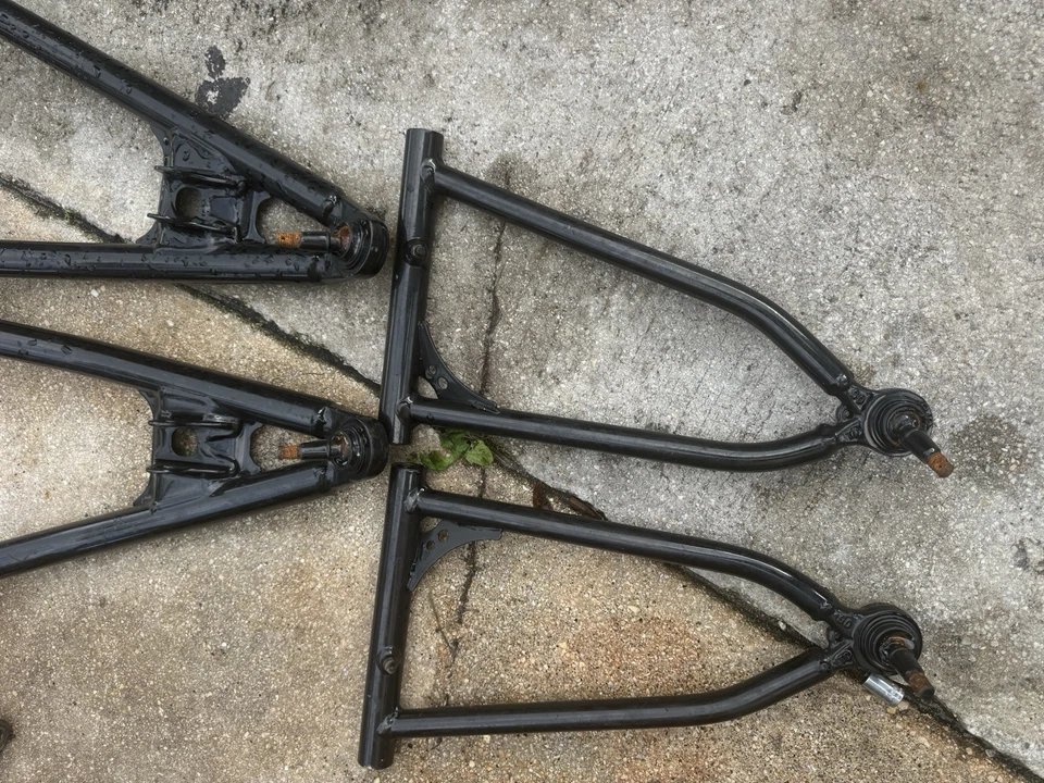 Yfz 450 brazos A 2010-2024 Yamaha polvo, espejo recubierto negro Foto 2 de 4