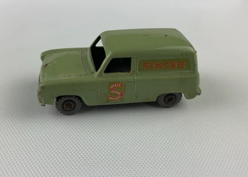 MATCHBOX LESNEY No. 59 FORD THAMES VAN SINGER  #6831
