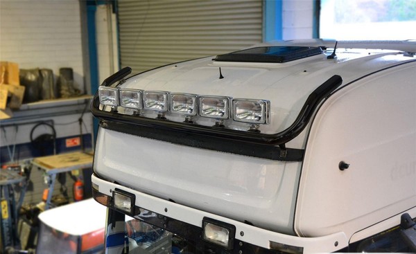 Bragan DachträGer Schwarz + Rechteck Spots 6X FüR Scania PGR Pre 2009-image