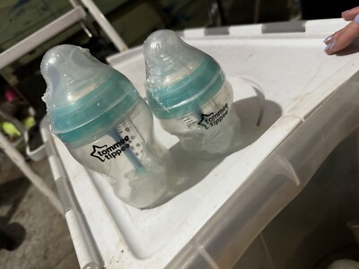 Tommee Tippee Closer to Nature Lot of 2  Bottles New