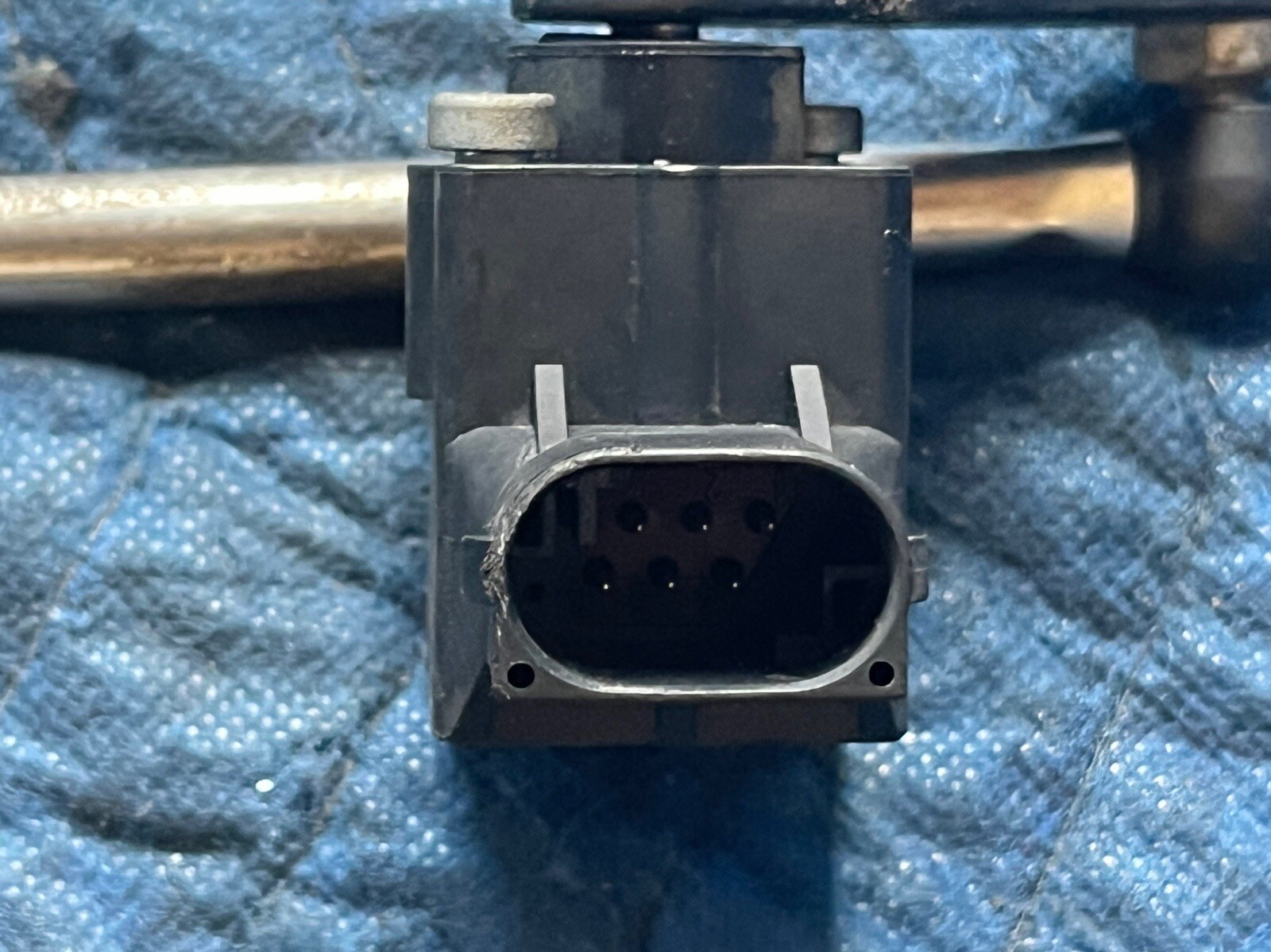 Picture 3 of 4