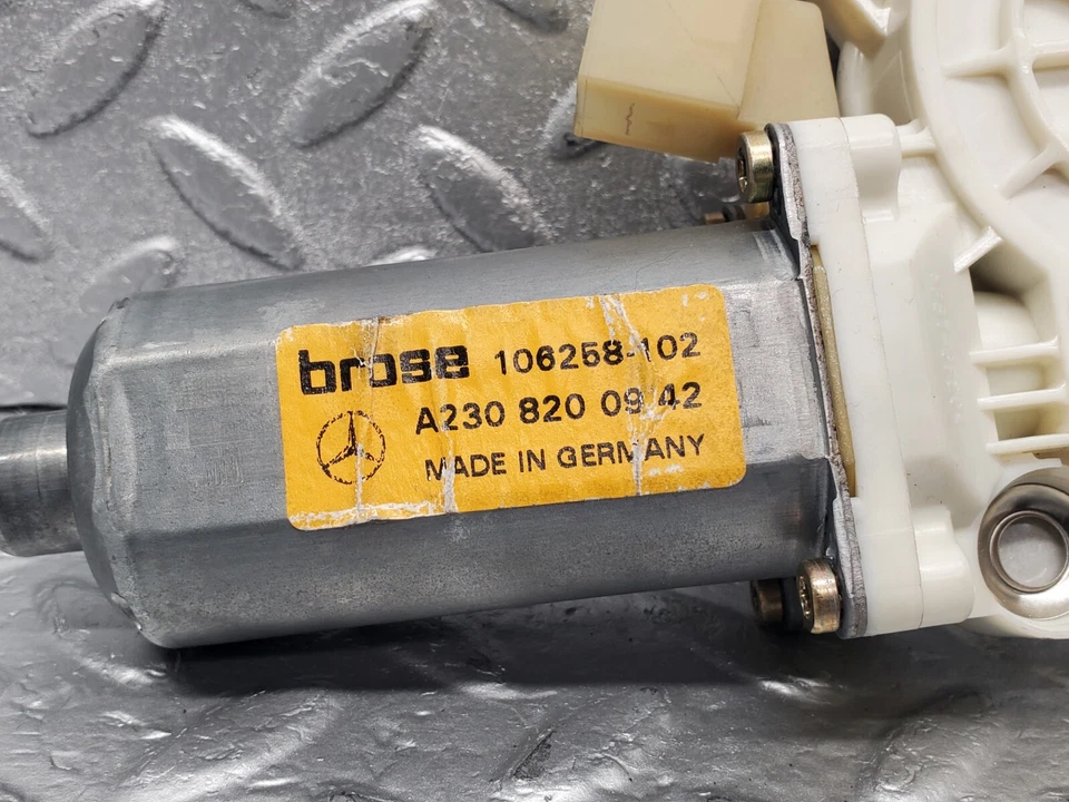 ⚙47685⚙ Mercedes-Benz R230 350SL Coupe Front Left Window Regulator Motor Bosch — 第 2/4 张图片