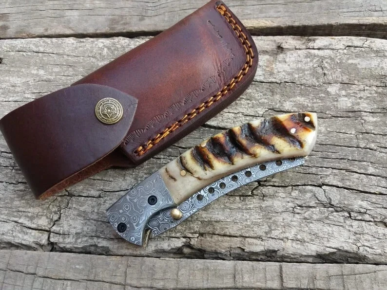 BEAUTIFUL DAMASCUS STEEL HANDMADE FOLDING POCKET KNIFE RAM HORN HANDLE - Image 4 of 4