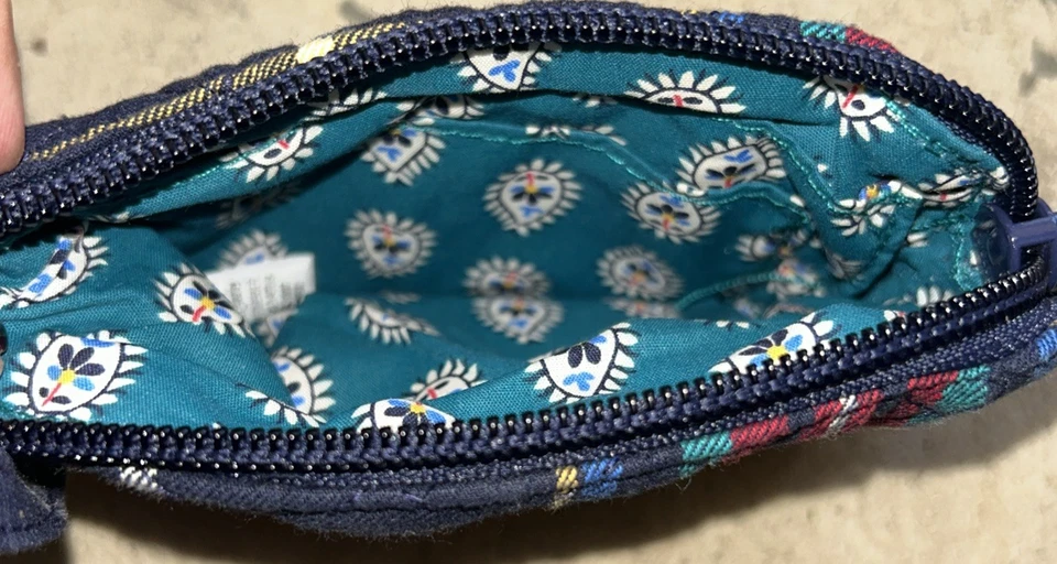 Vera Bradley Clip Zip Mini Pouch Scottie Dog Blue Plaid Quilted Wallet NWOT - Image 2 of 3