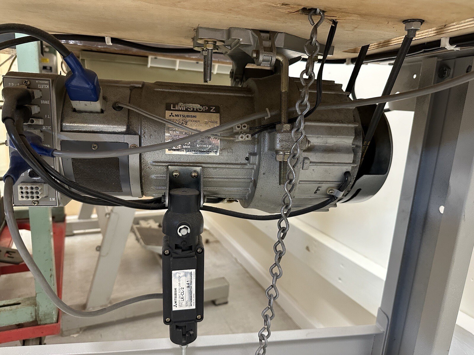 Singer Walking Foot Cylinder Arm Industrial Sewing Machine Leather Working eBay