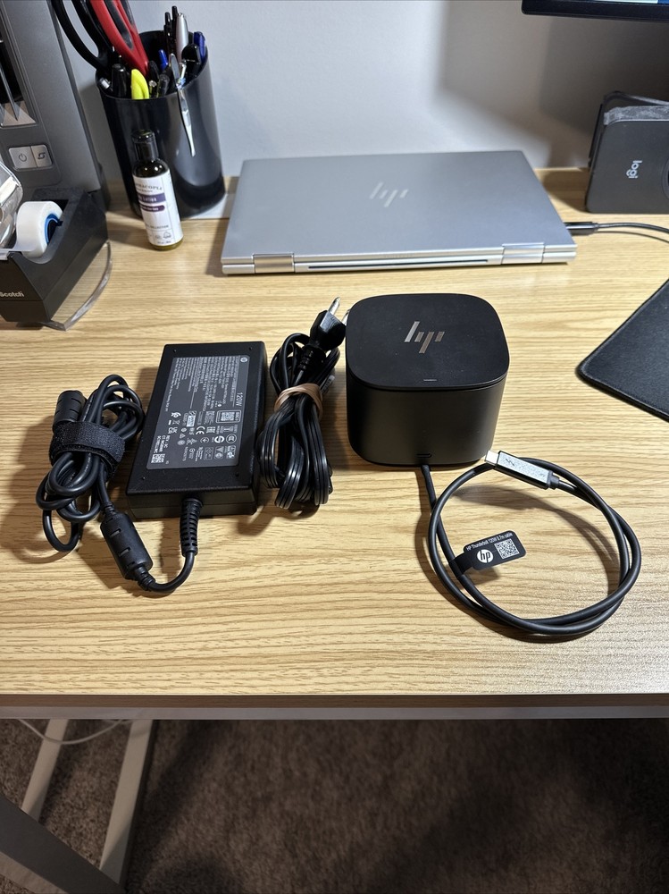 HP Thunderbolt 120W G2 Docking Station with 120W Power Adapter