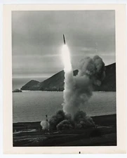 USA Air Force Rocket Press Photo SAC Launch Boeing Nathaniel B. Johnson