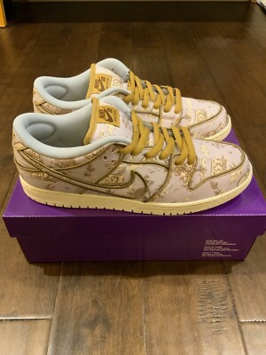 Nike SB Dunk Low Pro Premium “City Of Style” Football Grey