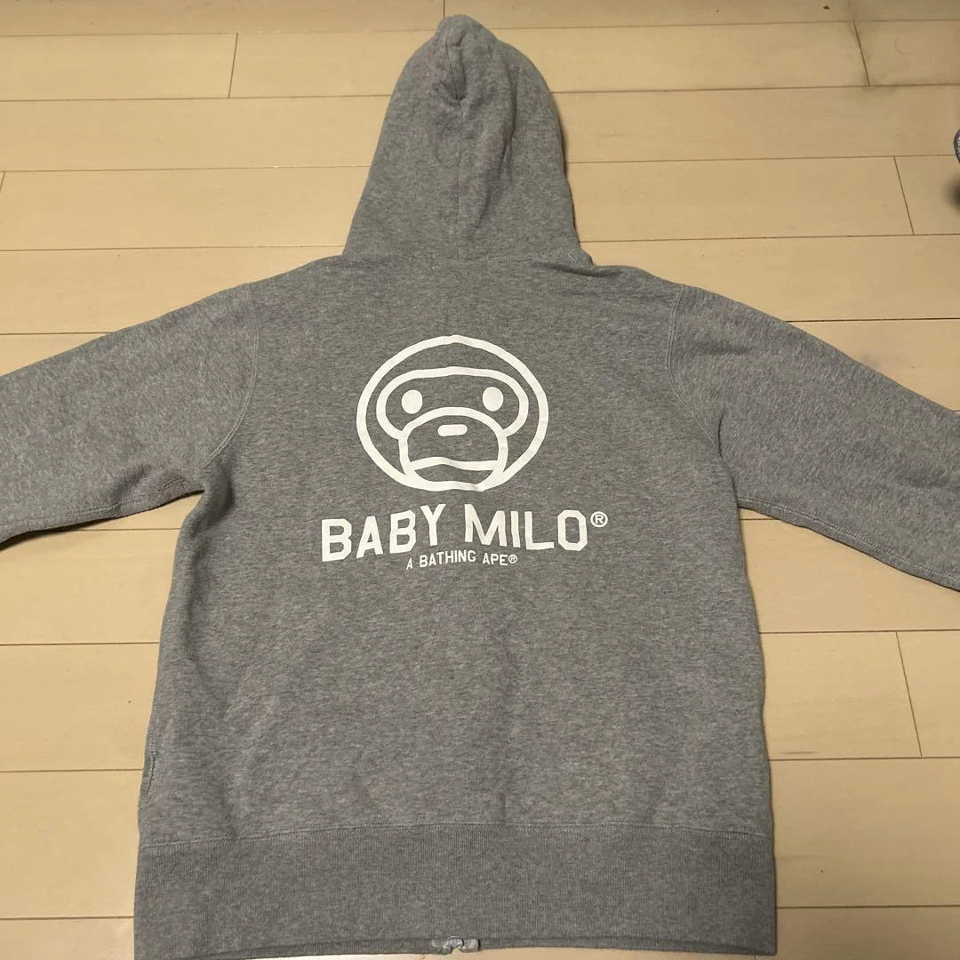 A BATHING APE (BAPE) Felpa con cappuccio zip BAPE Baby Milo una scimmia da bagno NIGO grigia taglia M dal Giappone usata rara
